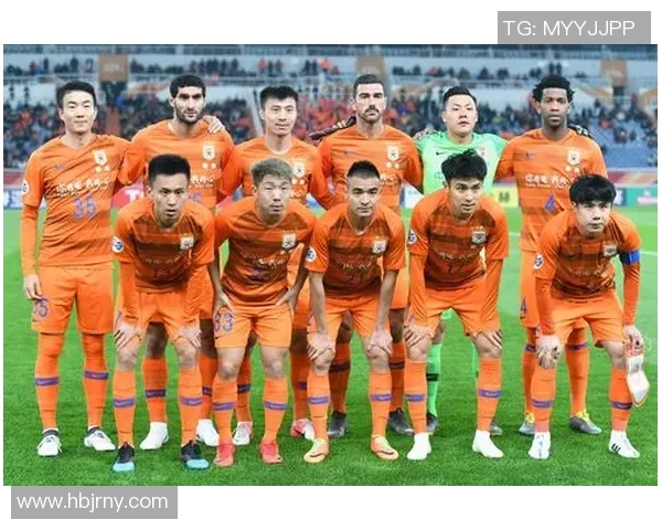 亚冠激战山东鲁能与广州恒大上半场精彩回顾与分析